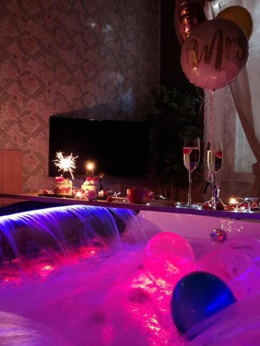 Apartment Royal Jacuzzi De Gamme Centre Mulhouse